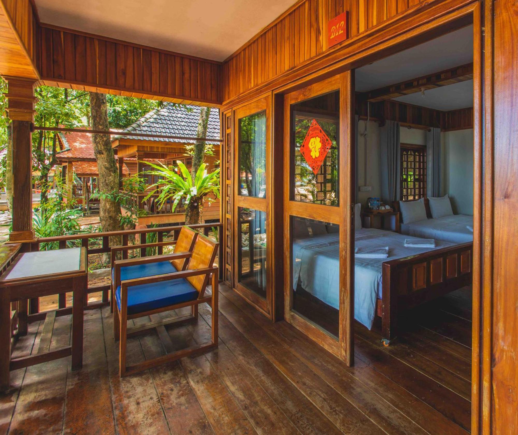 Tree House Bungalows Kaoh Touch 외부 사진