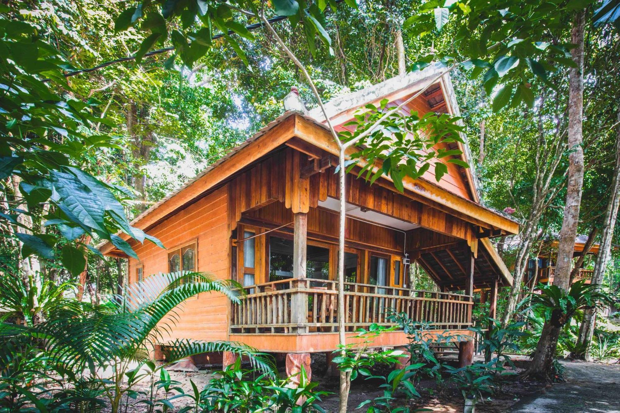 Tree House Bungalows Kaoh Touch 외부 사진